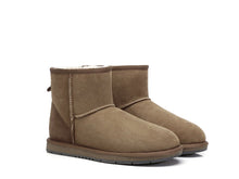 Load image into Gallery viewer, SALE. MINI ugg boots