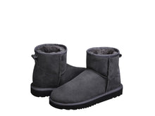 Load image into Gallery viewer, CLASSIC MINI ugg boots